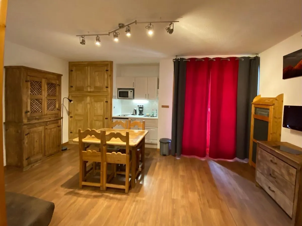 Studio Brides Les Bains Savoie